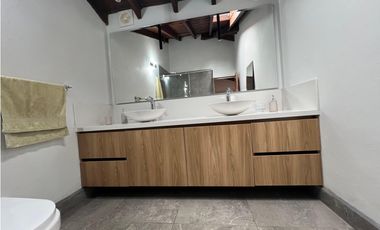 Se arrienda casa campestre en Parcelacion  paulandia  - Via Retiro