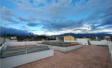 Se vende Local Central en La Mesa Cundi