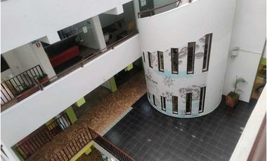 Se vende Local Central en La Mesa Cundi