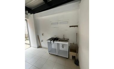 Local en renta en Caldas, sector la 50