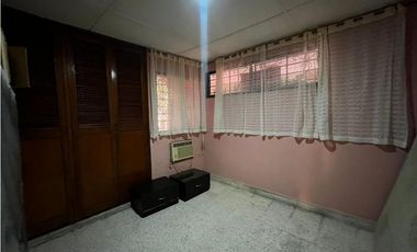 SE VENDE CASA INDEPENDIENTE MERCEDES NORTE