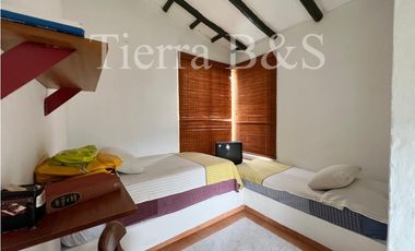 CASA CAMPESTRE CONDOMINIO MIRALOMAS DE HOLANDA