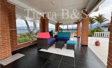 CASA CAMPESTRE CONDOMINIO MIRALOMAS DE HOLANDA