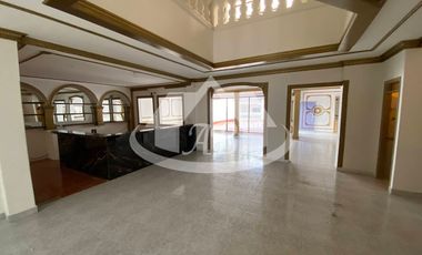 CASA COMERCIAL EN ARRIENDO BARRIO LA CASTELLANA | 373