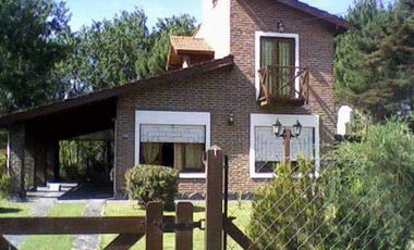 Casa en venta - 4 Dormitorios 2 Baños - Cochera - 572Mts2 - Valeria del Mar