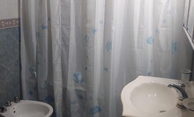 Casa en venta - 4 Dormitorios 2 Baños - Cochera - 572Mts2 - Valeria del Mar