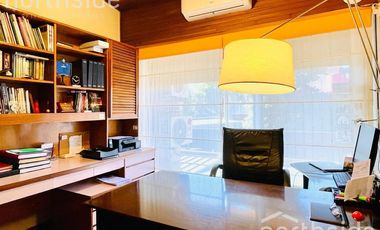 Casa en venta en Acasusso-Libert./Solis