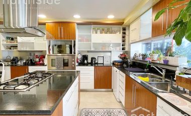 Casa en venta en Acasusso-Libert./Solis