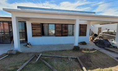 Casa en venta - 2 Dormitorios 3 Baños - Cochera - 360Mts2 - Mar del Tuyú