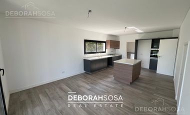 Casa en Venta 5 ambientes - Lago - Pileta Barrio San Matias Belen de Escobar