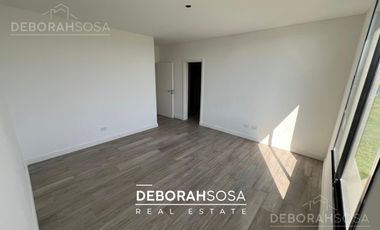 Casa en Venta 5 ambientes - Lago - Pileta Barrio San Matias Belen de Escobar