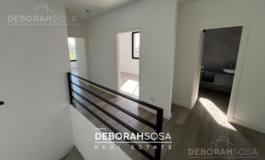 Casa en Venta 5 ambientes - Lago - Pileta Barrio San Matias Belen de Escobar