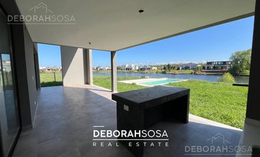 Casa en Venta 5 ambientes - Lago - Pileta Barrio San Matias Belen de Escobar