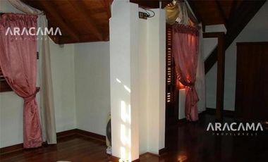 Urbano Gonzalez al 700 - Luis Guillon  /  APTA A CREDITO!!