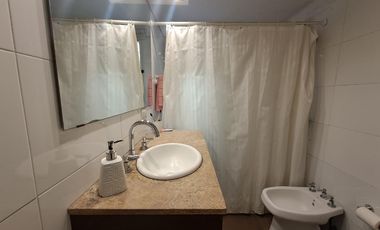 VENTA CASA 4 AMBIENTES VALENTIN ALSINA