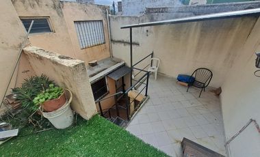 VENTA CASA 4 AMBIENTES VALENTIN ALSINA