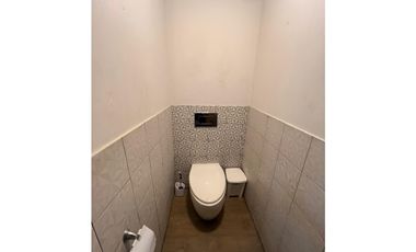 COSTA DEL ESTE / 233M / 2 PARKING / PISO BAJO / SOBRE VIA / OFICINAS