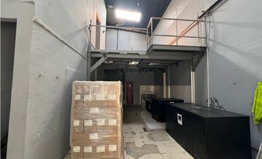 COSTA DEL ESTE / 265M / 2 PARKING / LOCAL CON BODEGA / SOBRE VIA