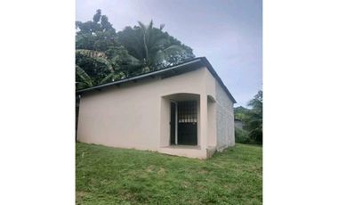 VENDO CASA CON TERRENO EN LA CHORRERA EL PROGRESO #3