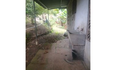 VENDO CASA CON TERRENO EN LA CHORRERA EL PROGRESO #3