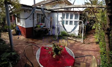 Casa 5 Dormitorios Cerca de la Playa en Loncura