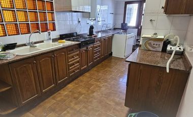 Casa En Alquiler Tres Cerritos