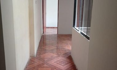 SE VENDE DEPARTAMENTO FRENTE AL PARQUE EN LA AV. GRAN CHIMÚ -  ZÁRATE