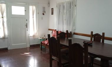 CHALET - 3 AMBIENTES - 4 PERSONAS - MIRAMAR