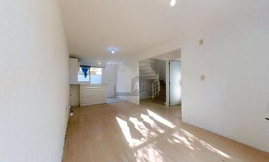 Casa en condominio en venta en Paseos de San Juan, Zumpango, México