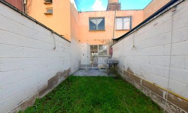 Casa en condominio en venta en Paseos de San Juan, Zumpango, México