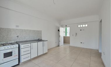 VENTA DEPARTAMENTO 2 AMBIENTES LANUS OESTE