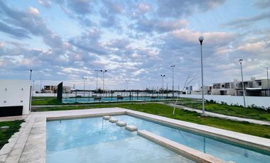 Residencia nueva dentro de privada