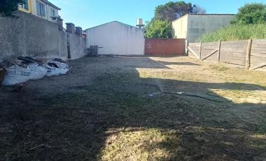 Casa en venta - 2 Dormitorios 1 Baño 2 Cocheras - 480Mts2 - San Clemente del Tuyú