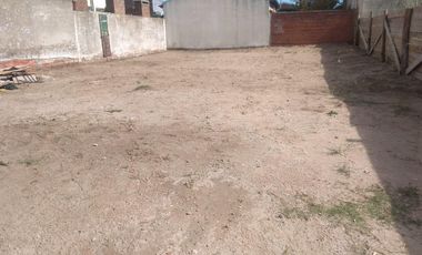 Casa en venta - 2 Dormitorios 1 Baño 2 Cocheras - 480Mts2 - San Clemente del Tuyú