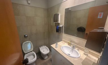 VENTA GALPÓN INDUSTRIAL OFICINAS PIÑEYRO AVELLANEDA