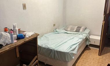 Casa en venta - 3 Dormitorios 2 Baños - La Plata