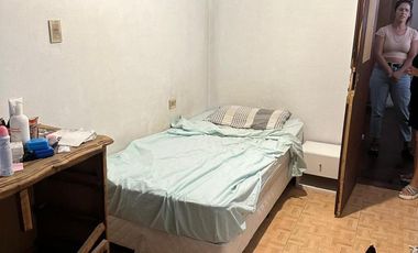 Casa en venta - 3 Dormitorios 2 Baños - La Plata