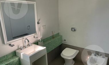 Casa en venta con renta - Barrio La Horqueta de Echeverria, Canning