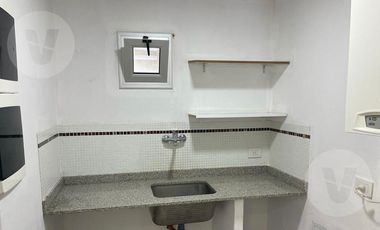 Casa en venta con renta - Barrio La Horqueta de Echeverria, Canning