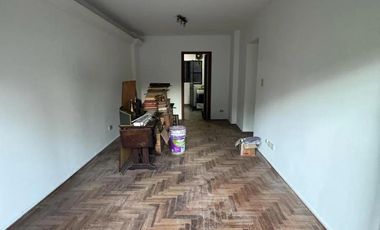 Venta Departamento Caballito Tres Ambientes Balcon Frente APTO CREDITO