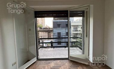 Venta Departamento Caballito Tres Ambientes Balcon Frente APTO CREDITO