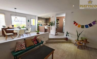 IMPECABLE Ph 4 ambientes con Patio en Villa Ballester