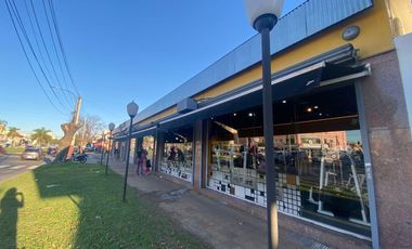 VENTA LOCAL AV REMEDIOS DE ESCALADA PLAYA DE ESTACIONAMIENTO