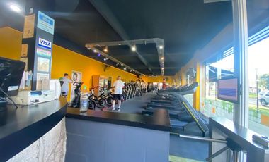 VENTA LOCAL AV REMEDIOS DE ESCALADA PLAYA DE ESTACIONAMIENTO