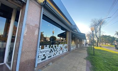 VENTA LOCAL AV REMEDIOS DE ESCALADA PLAYA DE ESTACIONAMIENTO