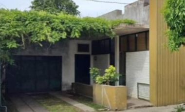 Casa en venta - 3 Dormitorios 2 Baños - Pirovano