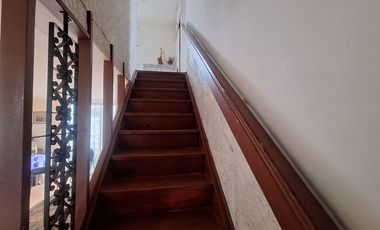 Vende casa en Macul ( Oportunidad)
