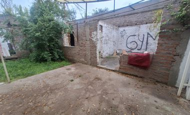 Vende casa en Macul ( Oportunidad)