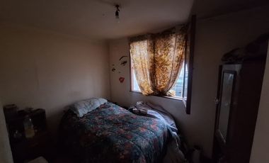 Vende casa en Macul ( Oportunidad)