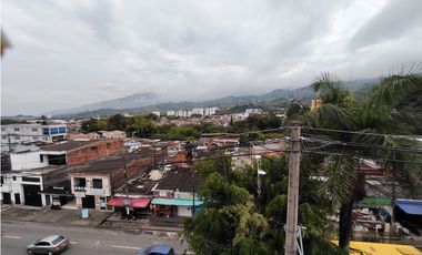 SE ARRIENDA APARTAMENTO EDIFICIO LOS PIRINEOS-LA CAPILLA DOSQUEBRADAS